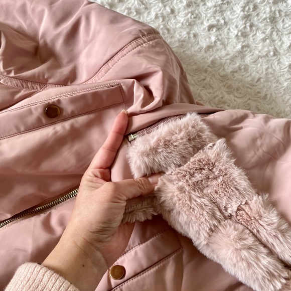 Pink Furry jacket - Picture 6 of 8